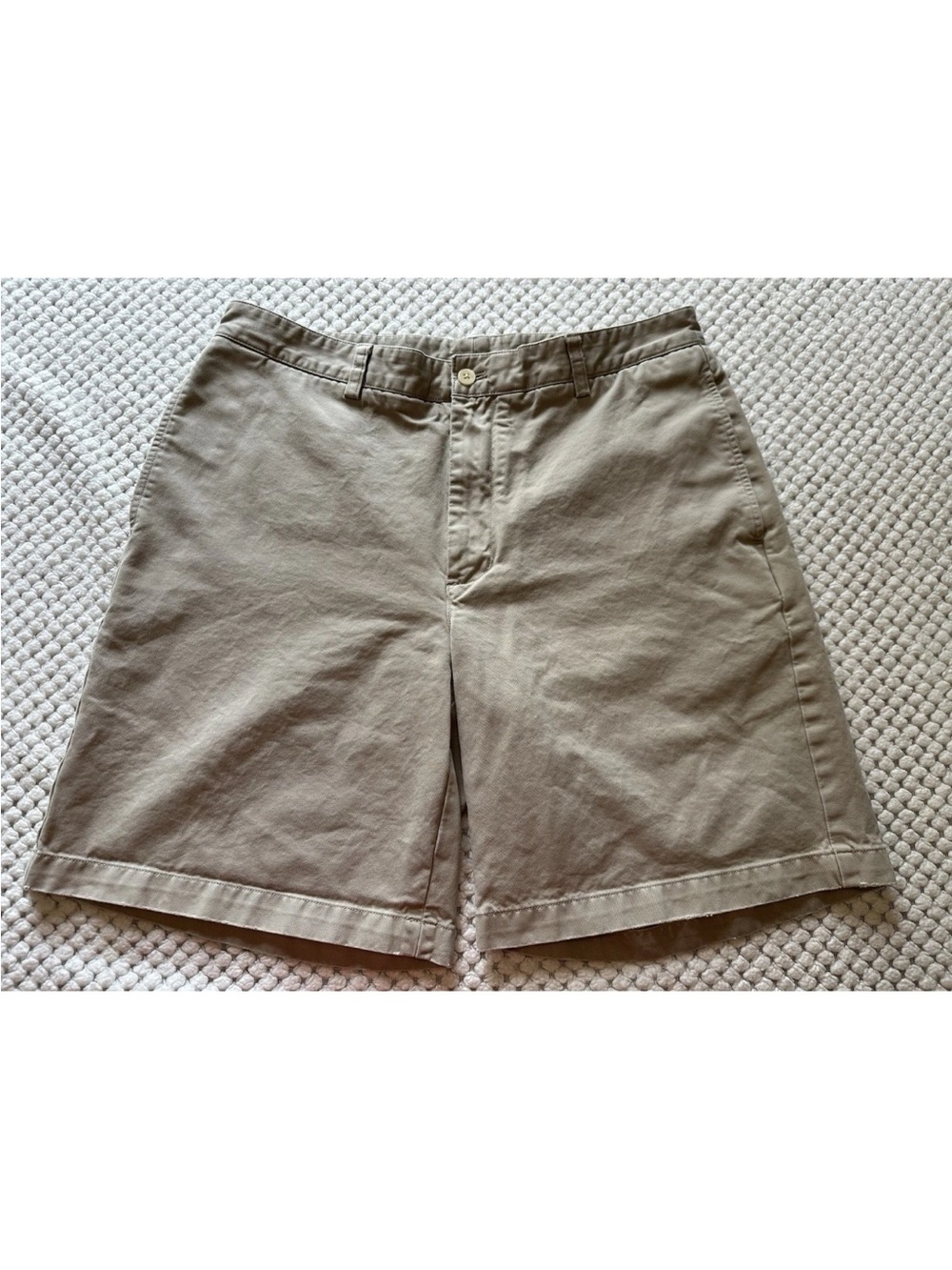 Vineyard Vines Men's 34 Tan 100% Cotton Flat Front Club Shorts Outdoor Preppy